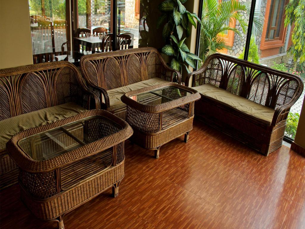 פוקהרה Hotel Peninsula מראה חיצוני תמונה